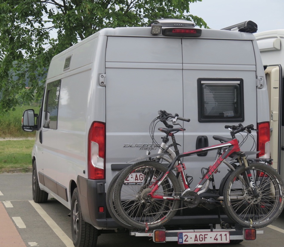 Leo zijn huidige bus: Ducato L3H2